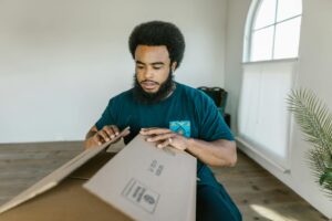 Should You Hire Packers in Philadelphia
